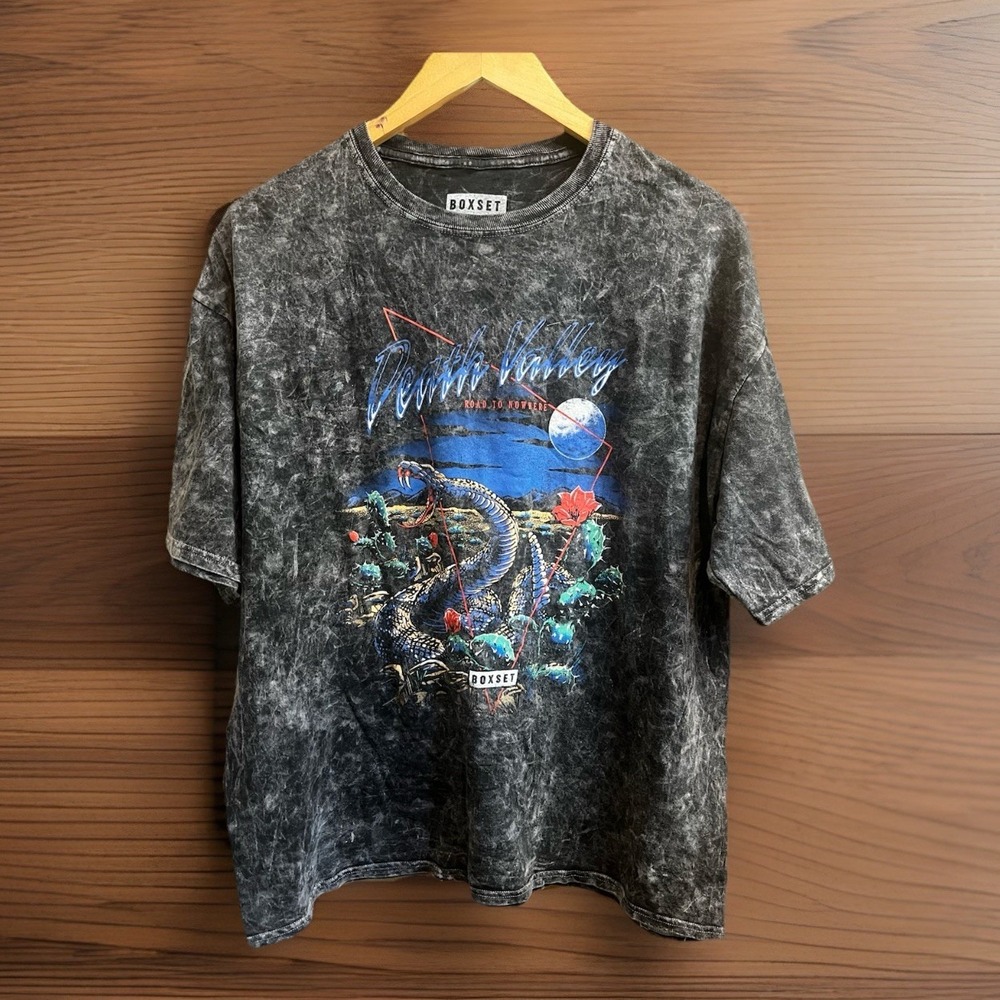 Boxset Death Valley Road To Nowhere Graphics Distressed Black Acid-Wash Shirt L